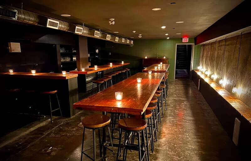 Vancouver: Underground Comedy Club Entry Ticket - The 90-Minute Show: What You’ll Experience Once Seated