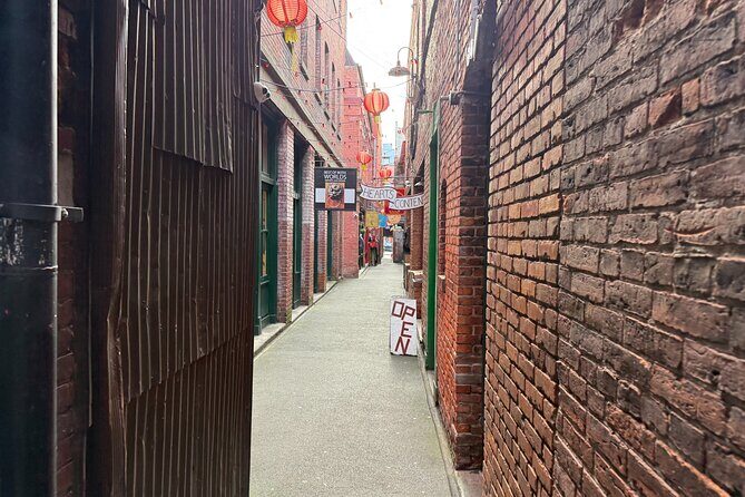 Victoria Alleyways and Ales Craft Beer Tour - Stop 1: Victoria’s Chinatown National Historic Site (Old Alleys, Big Context)