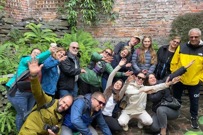 Victoria City Highlights 3 Hour Walking Tour | Grauity-Based - What Makes the Guides Matter (and Who You’ll Learn From)