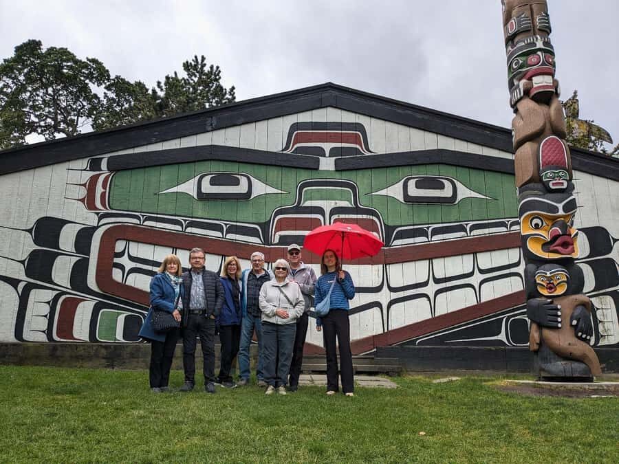 Victoria: City Highlights Walking Tour | 3-Hour - Chinatown and Fan Tan Alley: the small streets are the whole point