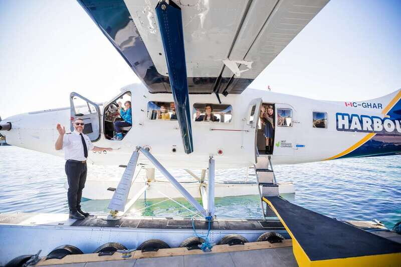 Victoria: Extended Scenic Panorama Seaplane Tour - Seats, comfort, and the captain’s level of conversation