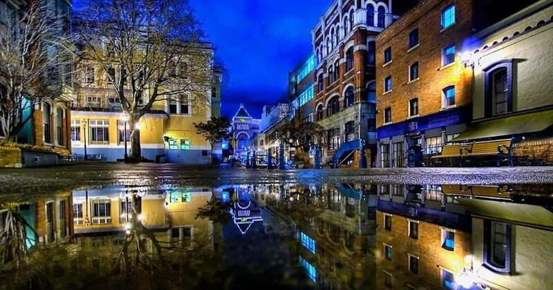 Victoria: Ghost Tour of Old Town and Bastion Square - Guides Who Tell It Like a Story, Not a Script