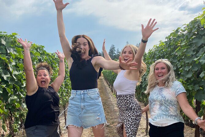 Victoria Grapes to Grains Full Day Guided Tour - Stop 1: Blue Grouse Estate Winery and Vineyard Tasting Grounds