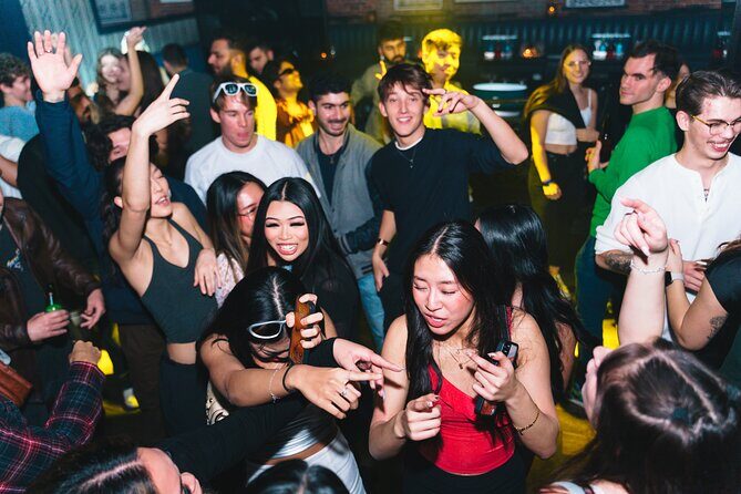 VIP Group Clubbing Experience with the West Coast Party Crawl - Price and What You Get for $22.48 (It’s Not Just Cheap, It’s Focused)