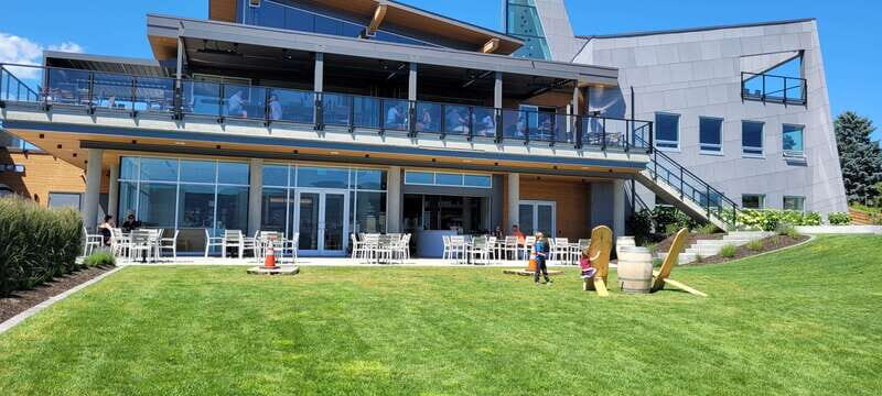 West Kelowna: Afternoon Sightseeing and Wine Tour - Value check: is $138 per person worth it?