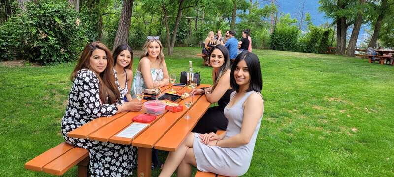 West Kelowna: Afternoon Sightseeing and Wine Tour - Pickup zones and what the tour excludes