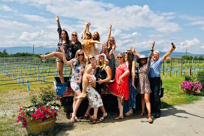 West Kelowna Gallery Of Grapes Wine Tour - Where the Value Really Shows Up: What’s Included vs. What You’ll Pay For