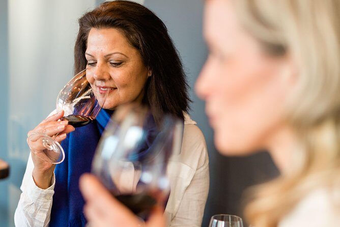 West Kelowna Wine Tour - Classic - 4 Wineries - The day’s schedule in plain language (about 4 hours)