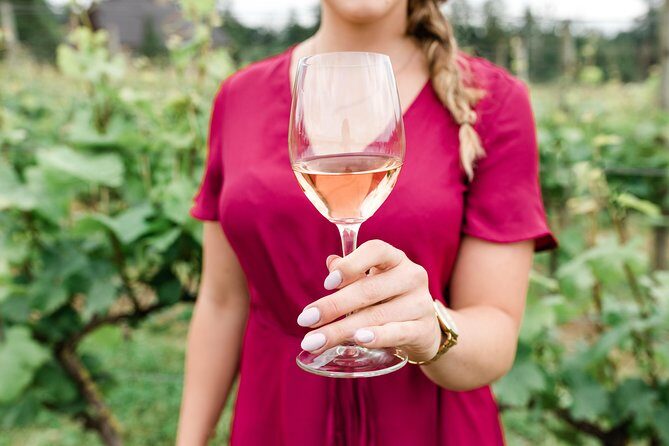 West Kelowna Wine Tour - Classic - 4 Wineries - How to prepare so you enjoy every stop
