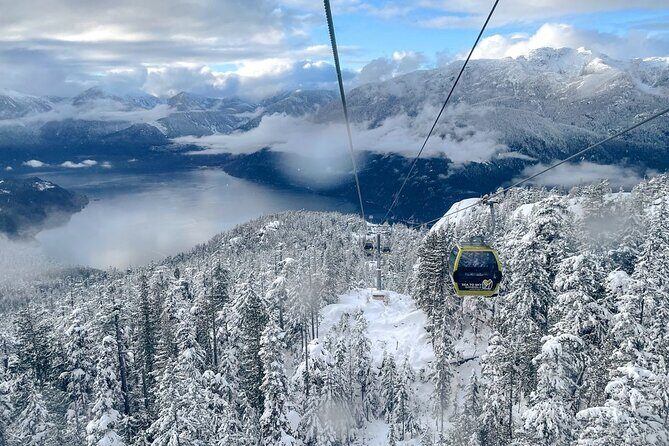Whistler 1-Day Tour from Vancouver (Chn&Eng) - Horseshoe Bay and Squamish: Fast Stops With Big Payoff