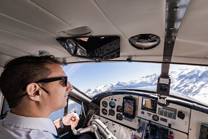 Whistler Glacier Spectacular: Scenic Seaplane Sightseeing Tour - Black Tusk: A Volcanic Landmark You’ll Start Pointing Out Yourself