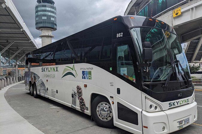 Whistler to Vancouver by EXECUTIVE Bus (Single trip) - Where You Board in Vancouver (YVR) and Squamish: Quick, Clear Pickup Points