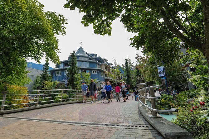 Whistler Tour with Shannon Falls and Sea to Sky Gondola - Extra options in Whistler: Peak2Peak views, Blackcomb, and culture