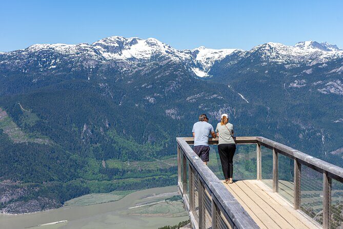 Whistler Tour with Shannon Falls and Sea to Sky Gondola - On the return: a final round of big views