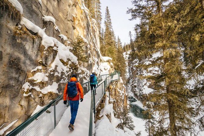 Winter 4 Days- Banff, Yoho, Icefields & Gondola - Getting from YYC to Banff without stress (and when to watch the clock)