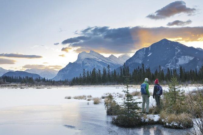 Winter 4 Days- Banff, Yoho, Icefields & Gondola - Guide quality and how the group size affects your day