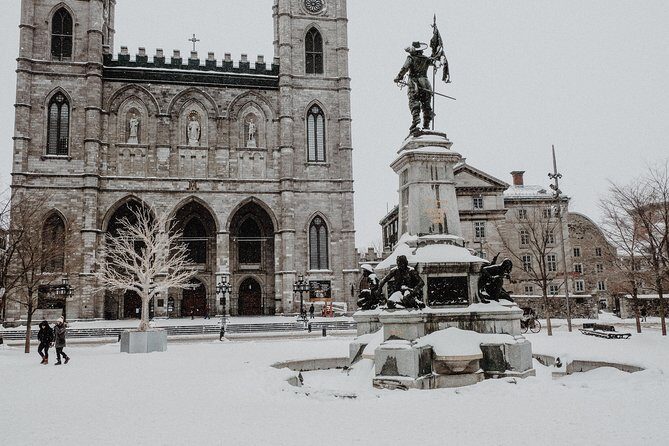 Winter Express: Old Montreal Highlights Walking Tour - Indoor Warmth Breaks and Comfort Choices