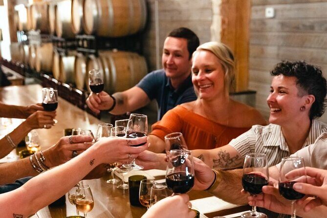 Winter Wine Escape - The Tour Vibe: Guides, Pacing, and Staying on Track