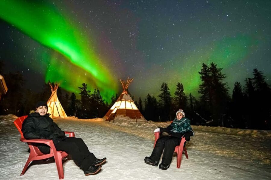 Yellowknife: 2 Nights Aurora Hunting and Viewing in Cabin - What to pack for Yellowknife cold nights (camera, warmth, and sensible snacks)