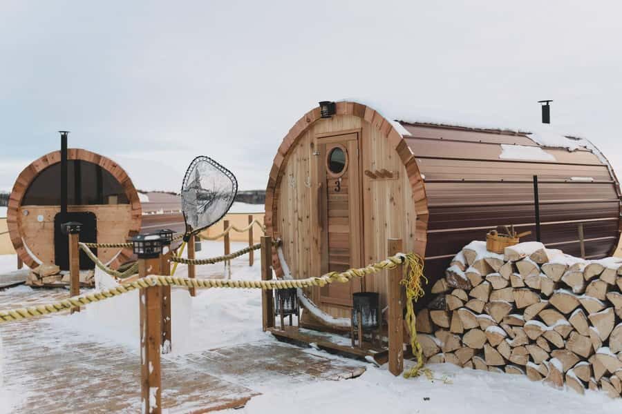 Yellowknife: Arctic Sauna & Cold Plunge Communal Session - Quick hits to decide fast