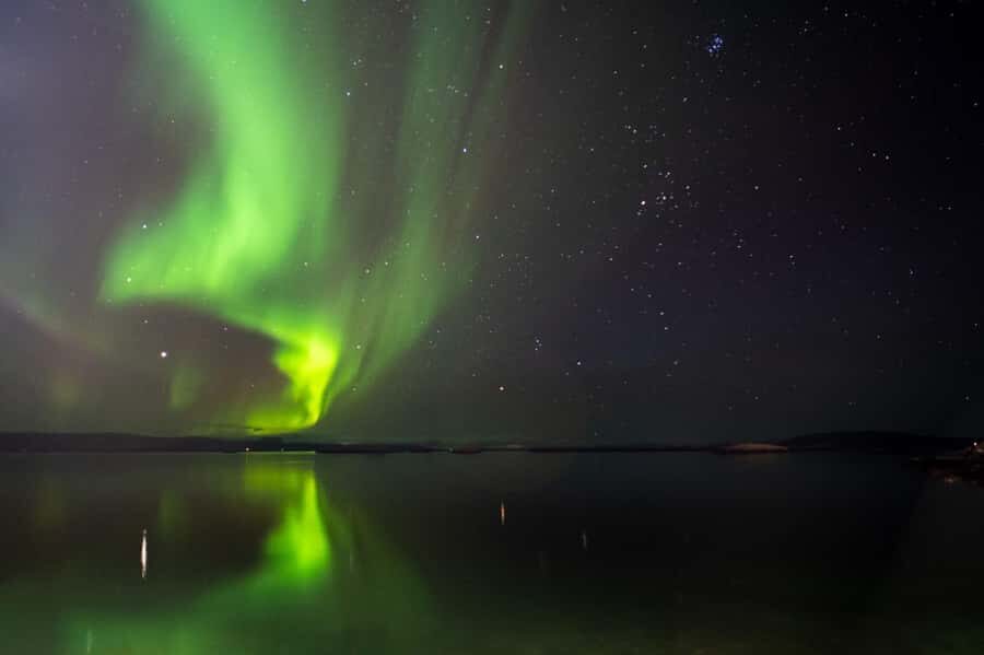 Yellowknife Full Day Tour for Aurora Borealis Northern Light - Fame Lake and Niven Lake: Why These Stops Matter for Photos