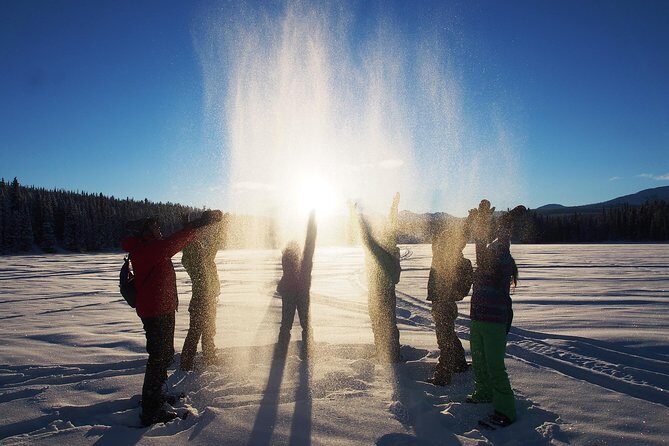 Yukon Snowshoeing Adventure | half day - Snowshoes and winter comfort: what’s provided, what you should plan for